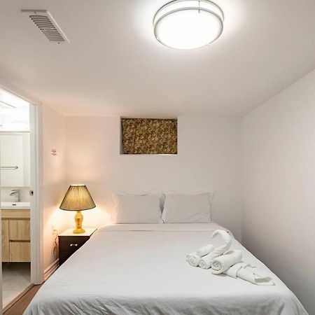 Simple & Tidy Private Rooms Toronto Zewnętrze zdjęcie