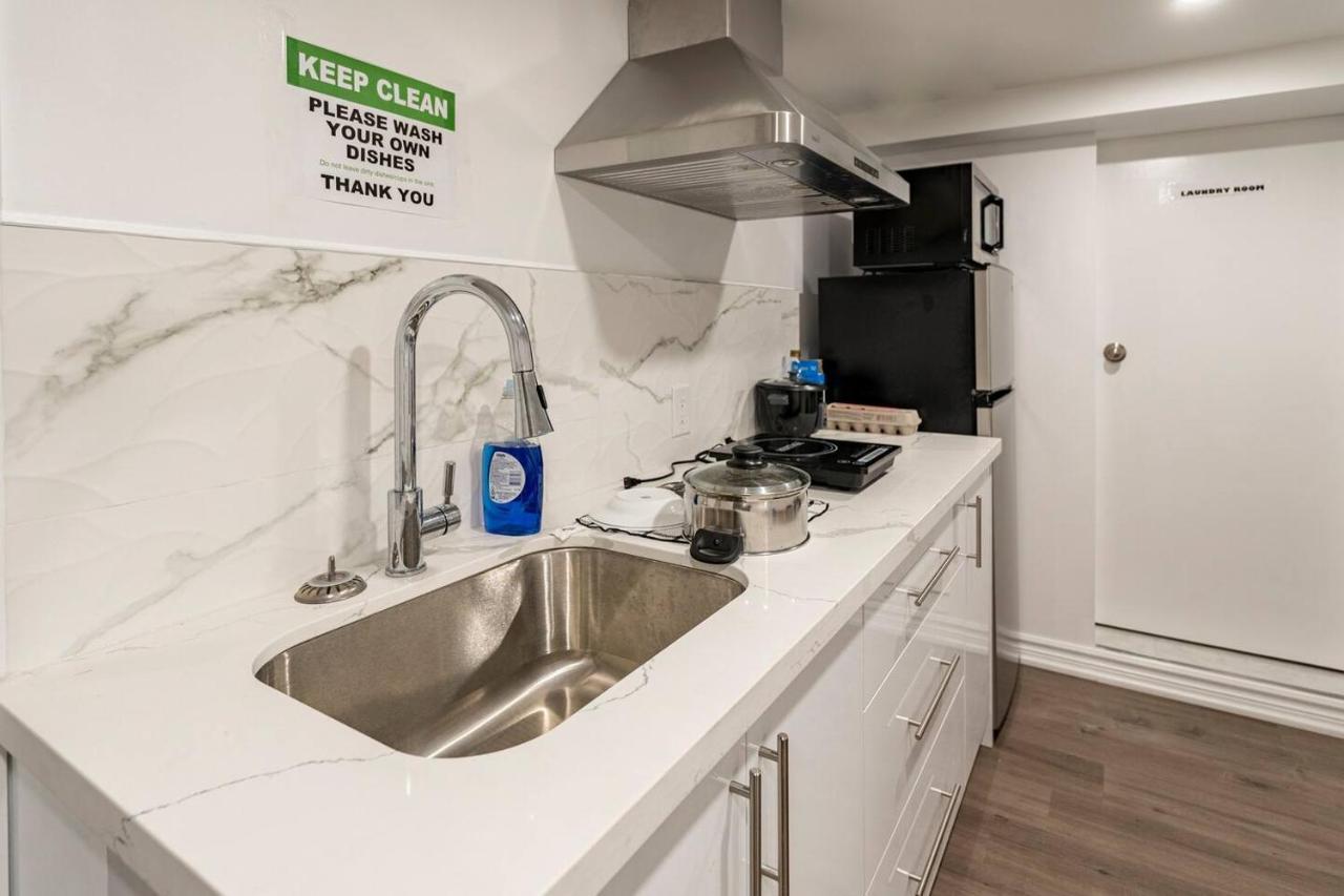 Simple & Tidy Private Rooms Toronto Zewnętrze zdjęcie