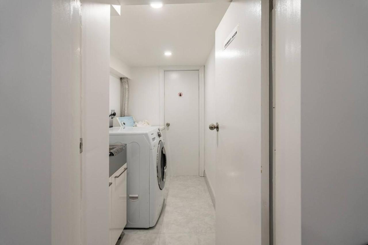 Simple & Tidy Private Rooms Toronto Zewnętrze zdjęcie